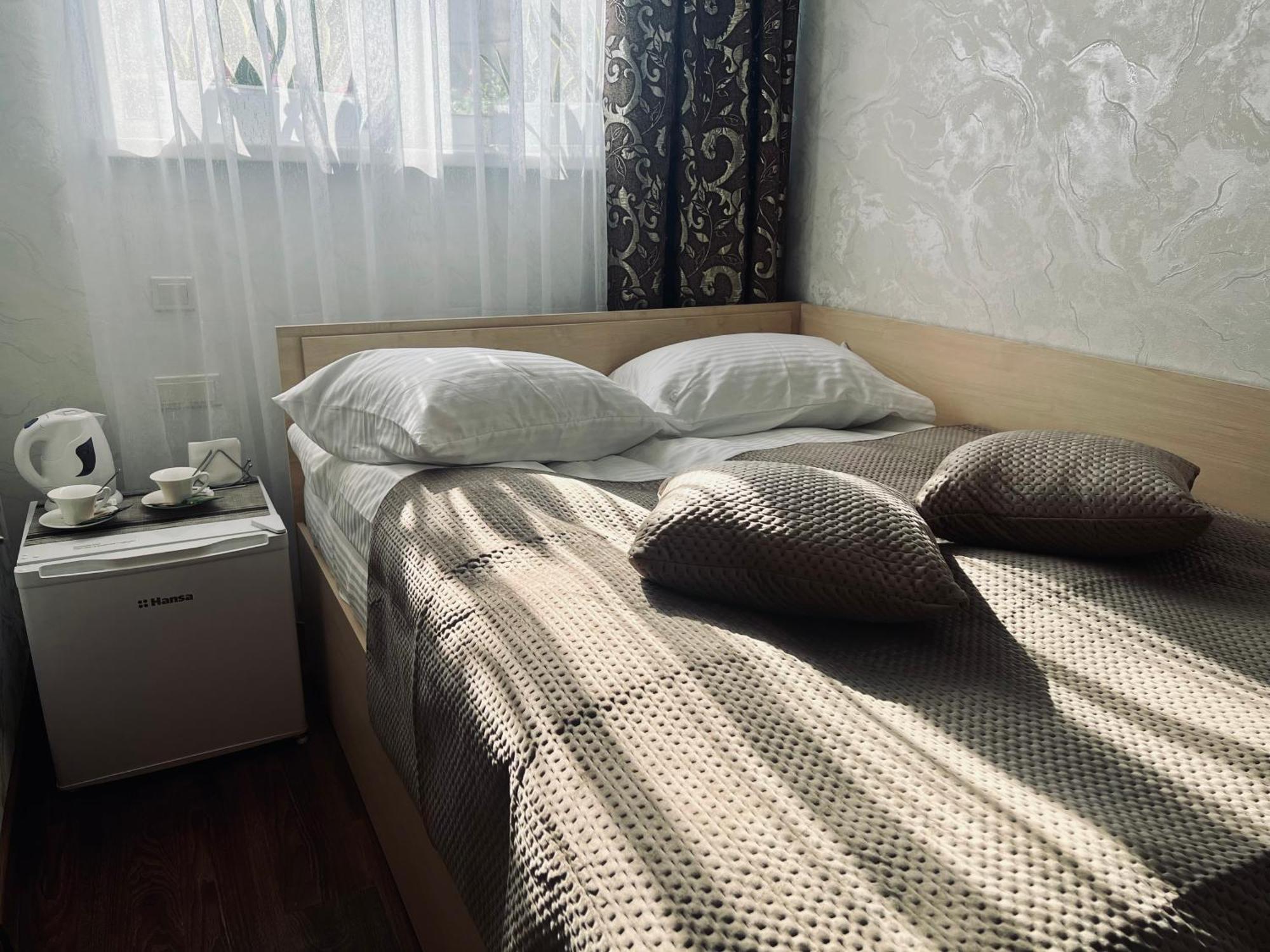 Kharkovlux 2*